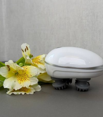 ماساژور شارژی پوست سر مدل 1451 با چهار سری سیلیکونی، تصویر 2