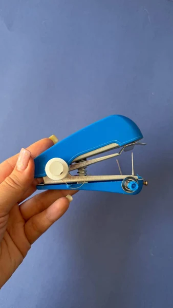 چرخ خیاطی دستی برانت؛ مدل کوچک مسافرتی بدون برق، تصویر 14