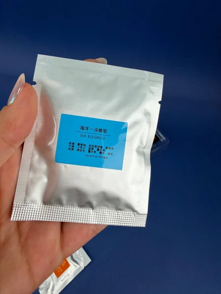 خوشبوکننده خورشیدی خودرو جین‌گه JG-009 با پره چرخان، تصویر 6