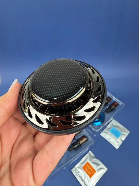 خوشبوکننده خورشیدی خودرو جین‌گه JG-009 با پره چرخان، تصویر 4